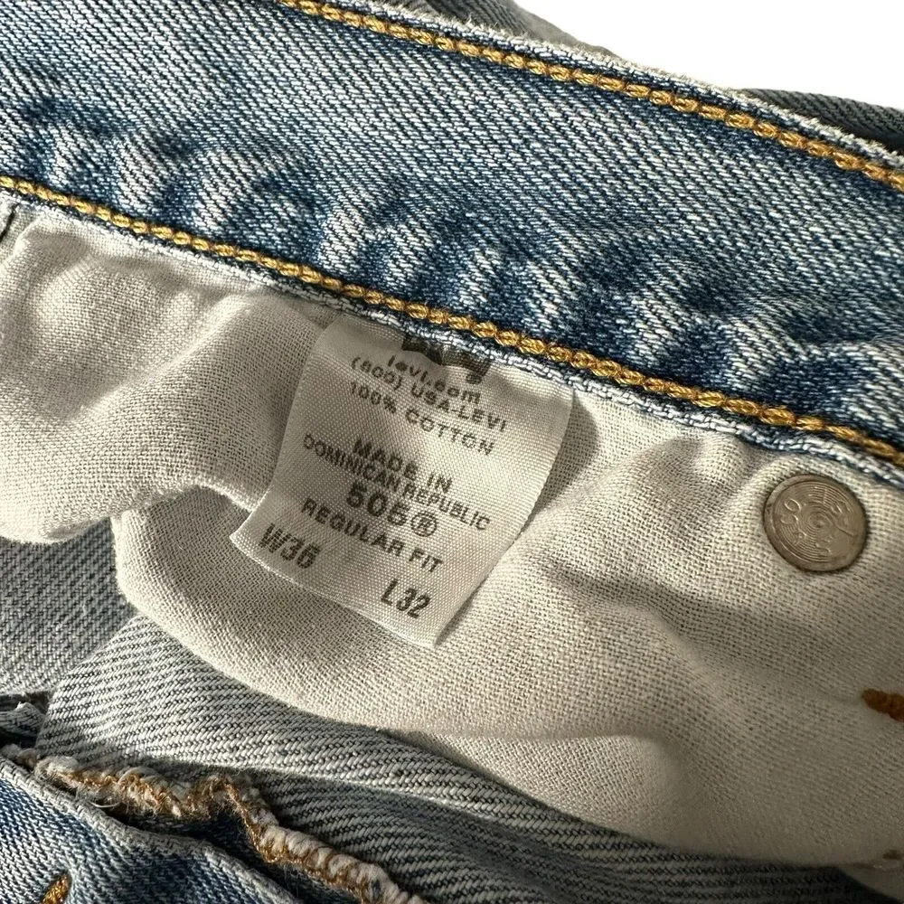 Levis 505 Regular‎ Fit Mens Blue Jeans Size 36 x 32 Distressed Grunge Fray Hem